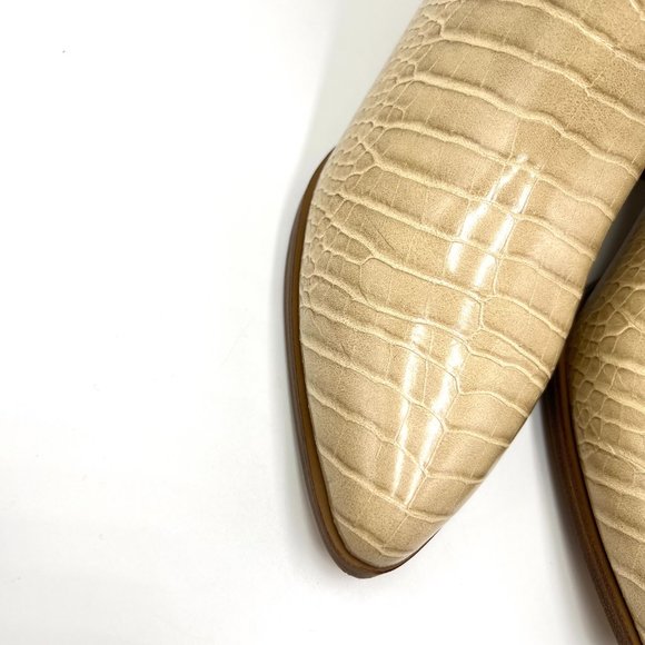 Chinese Laundry Womens Size 8.5 Beige Tan Cream Faux Vegan Leather Croc Boots - Picture 4 of 14